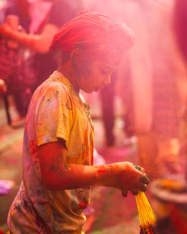 Holi 2022